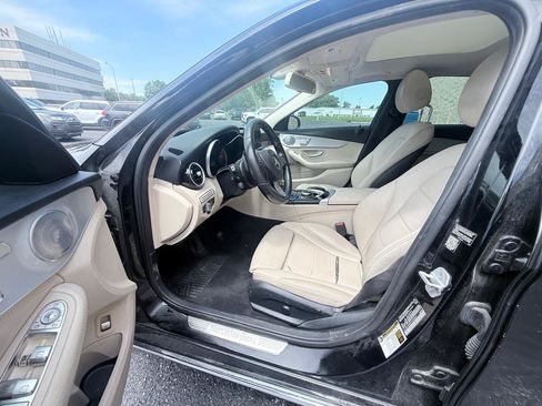 Used 2015 Mercedes-Benz C 300 4MATIC Sedan image 10