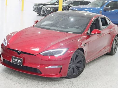 Used 2025 Tesla Model S AWD/4WD image 5