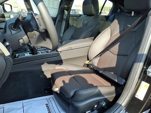 New 2026 Cadillac CT5 V image 7