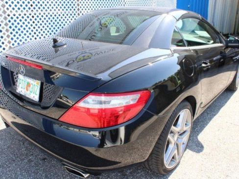 Used 2015 Mercedes-Benz SLK 250 PREMIUM SPORT w/ Premium Package image 18