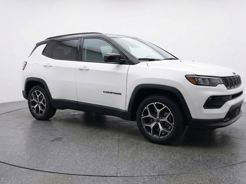 Used 2025 Jeep Compass Limited AWD/4WD image 1