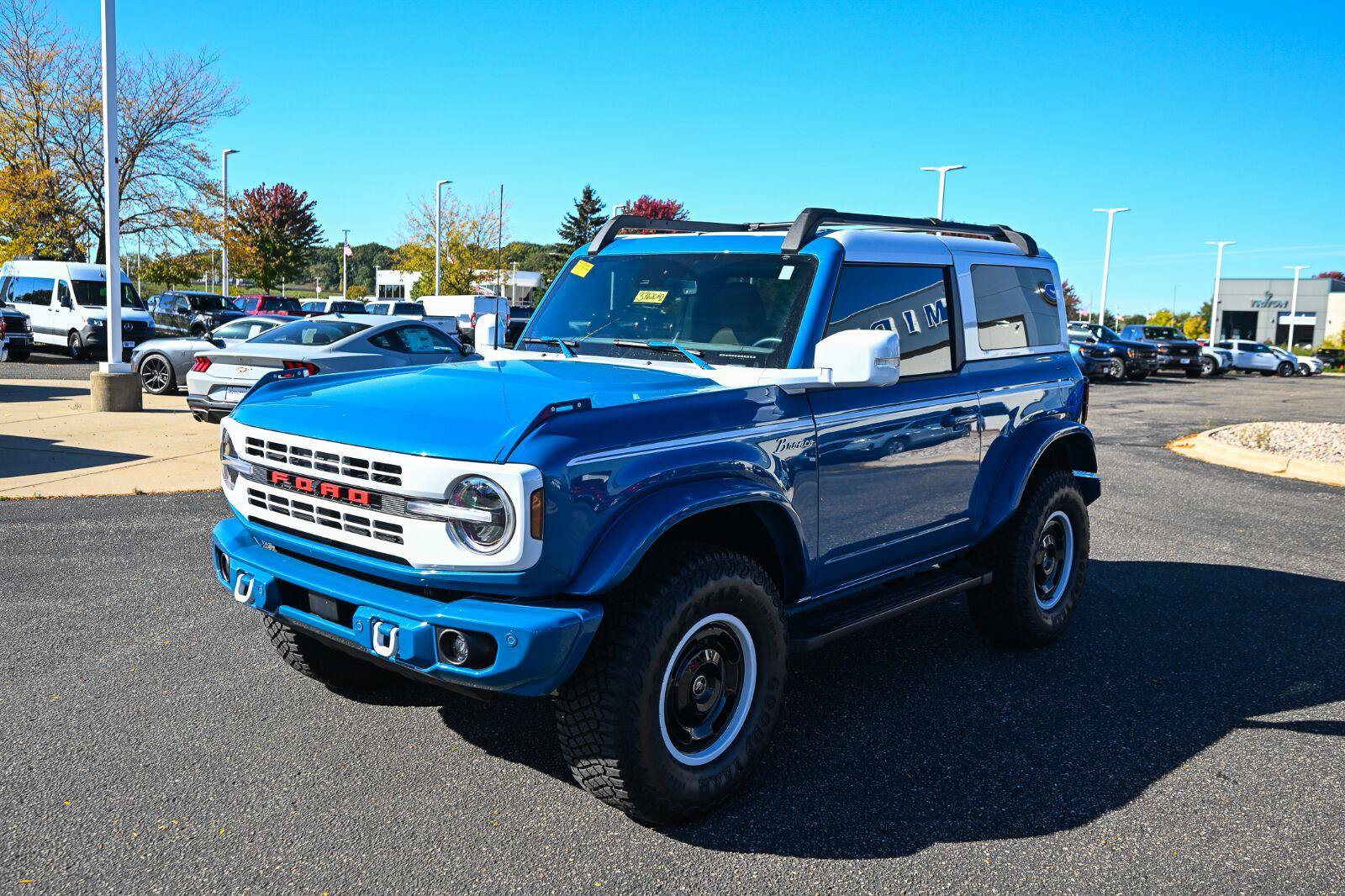 Used 2024 Ford Bronco Heritage Edition AWD/4WD image 9