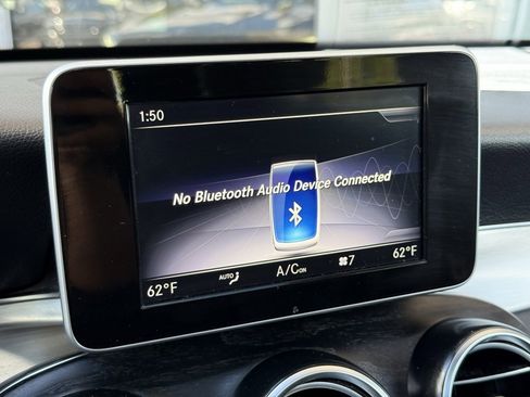 Used 2019 Mercedes-Benz GLC 300 4MATIC Coupe image 7