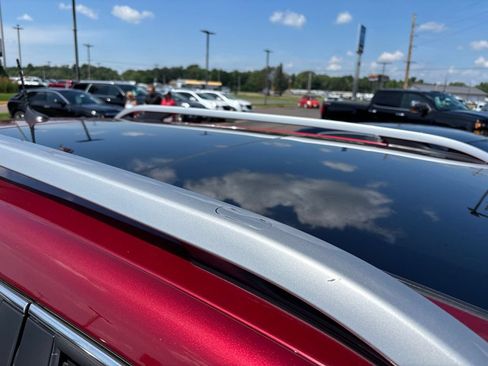 Used 2016 Jeep Cherokee Limited w/ Luxury Group AWD/4WD image 5