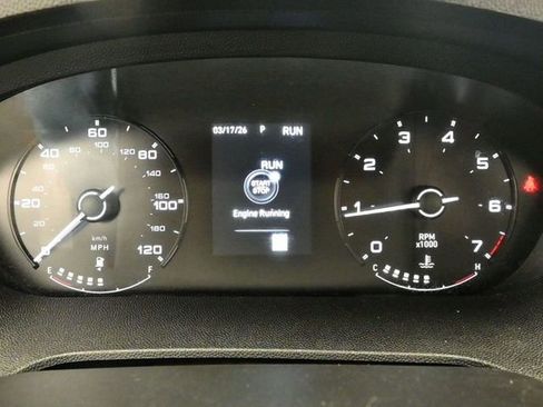 Used 2025 RAM ProMaster 2500 w/ Convenience Group image 14