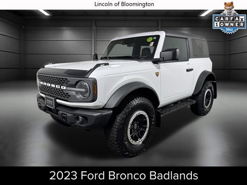 Used 2023 Ford Bronco Badlands w/ Sasquatch Package image 1