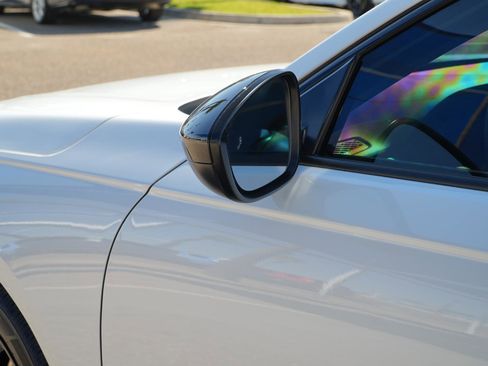 Used 2025 Honda Accord SE image 11