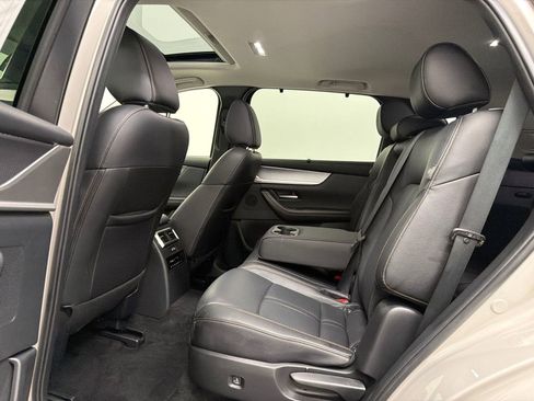 Used 2025 MAZDA CX-90 3.3 Turbo w/ Preferred Package image 18