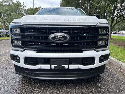 Used 2023 Ford F250 Lariat w/ Black Appearance Package AWD/4WD image 3