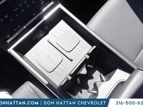 Used 2025 Hyundai Santa Fe SEL FWD image 11
