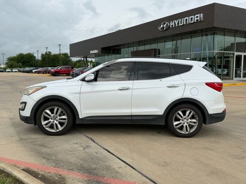 Used 2014 Hyundai Santa Fe Sport 2.0T w/ Technology Package 05 FWD image 2