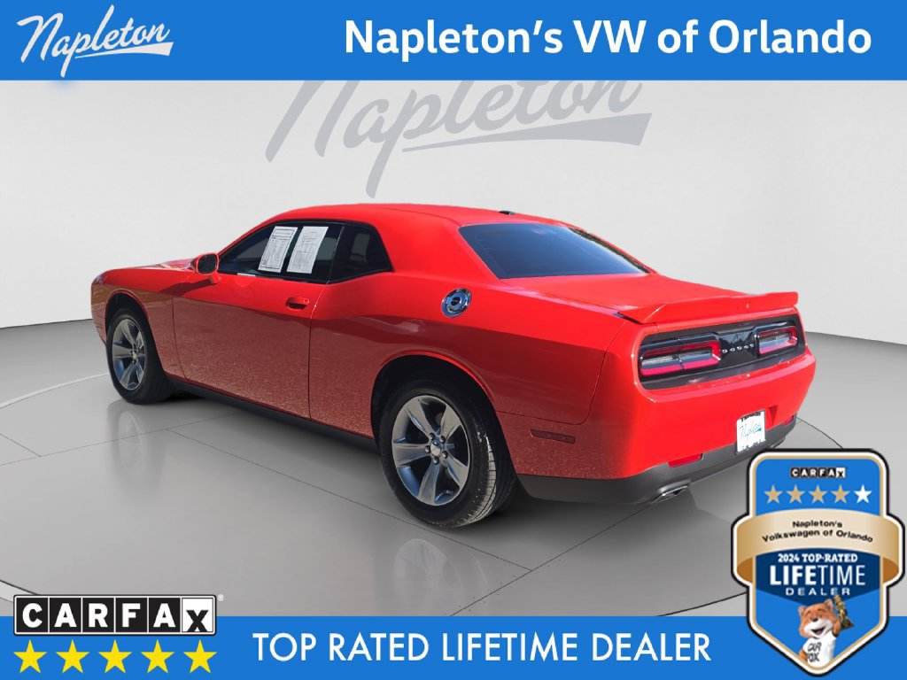 Used 2022 Dodge Challenger SXT RWD image 3