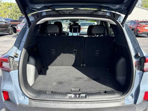 Certified 2025 Ford Escape Platinum FWD image 13