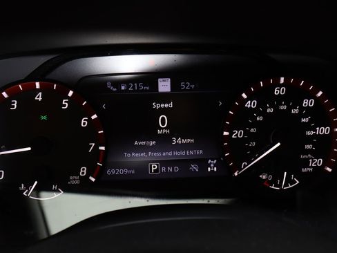 Used 2023 Nissan Frontier PRO-4X w/ Pro Convenience Package image 9