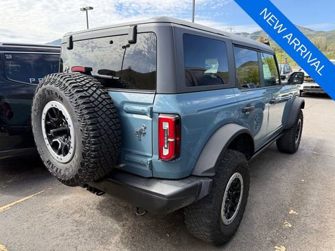 Used 2023 Ford Bronco Badlands w/ Sasquatch Package AWD/4WD image 4