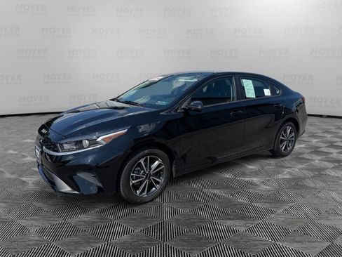 Certified 2024 Kia Forte LXS w/ LXS Technology Package FWD image 1