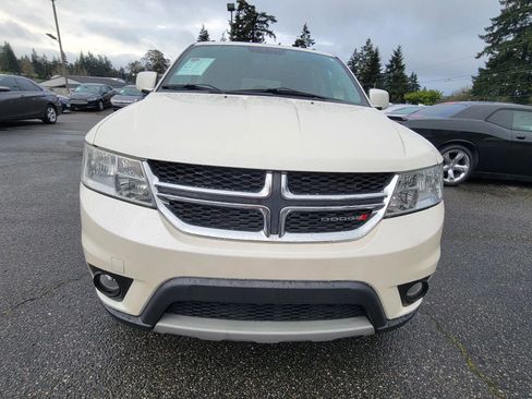 Used 2012 Dodge Journey SXT image 3