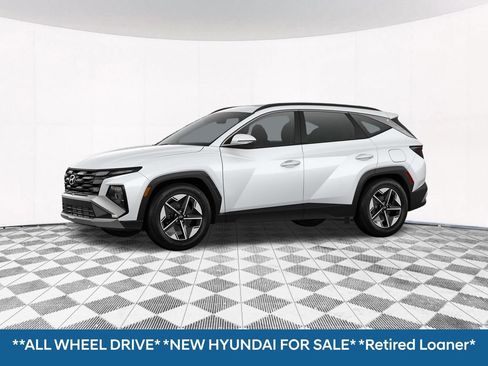 Used 2025 Hyundai Tucson SEL AWD/4WD image 2