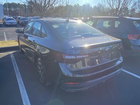 Certified 2024 Volkswagen Jetta S image 10