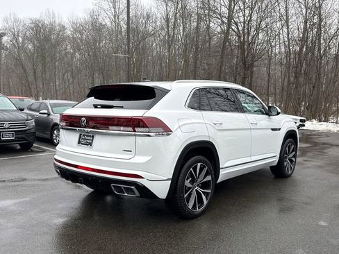 Certified 2025 Volkswagen Atlas Cross Sport SEL Premium R-Line image 4