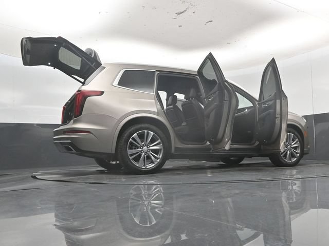 Used 2022 Cadillac XT6 Premium Luxury FWD image 64