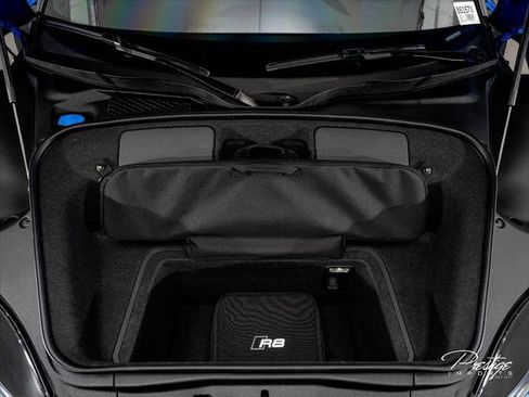 Used 2023 Audi R8 V10 performance RWD image 7