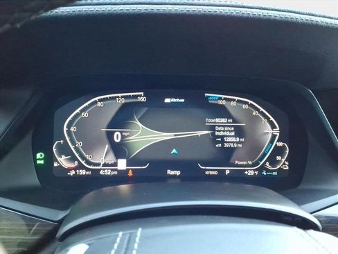 Used 2023 BMW X5 xDrive45e image 23