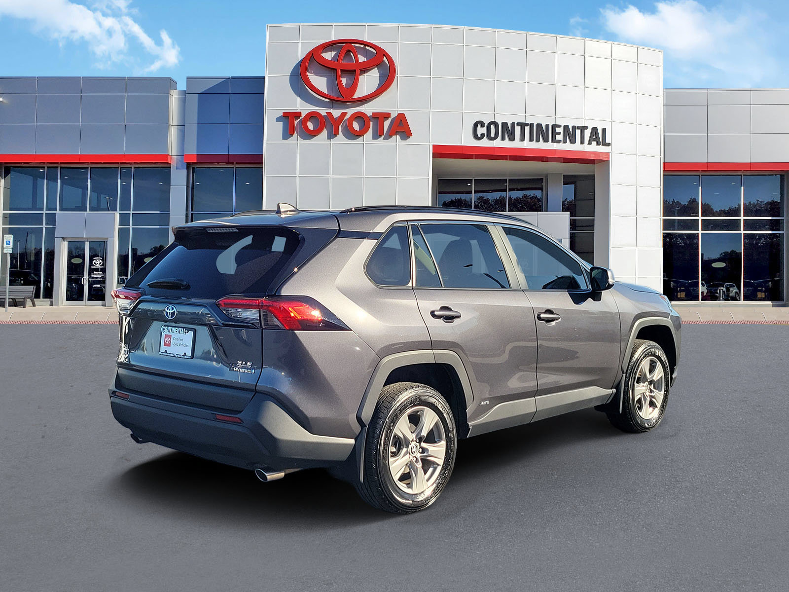 Certified 2024 Toyota RAV4 XLE w/ Convenience Package AWD/4WD image 5
