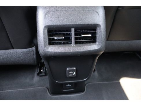 Used 2020 Chevrolet Equinox Premier FWD image 17