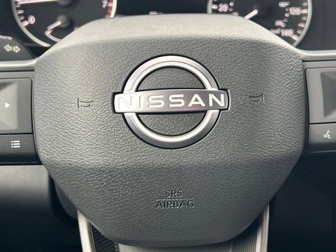 New 2026 Nissan Pathfinder SV FWD image 6