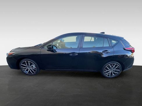 Used 2024 Subaru Impreza 2.0i Sport AWD/4WD image 3