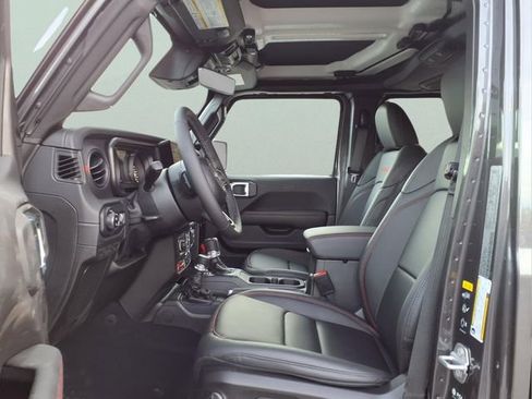 New 2026 Jeep Gladiator Rubicon AWD/4WD image 17