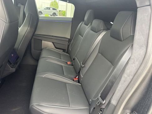 Used 2025 Tesla Cybertruck AWD Crew Cab image 10