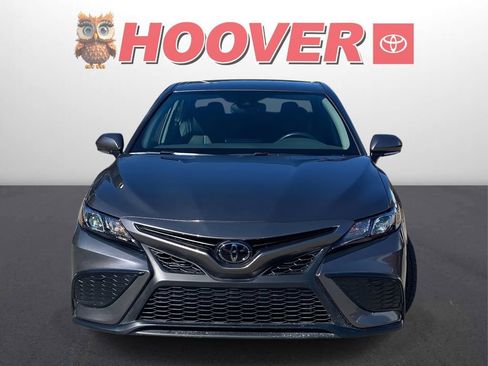 Used 2023 Toyota Camry SE w/ Convenience Package image 7