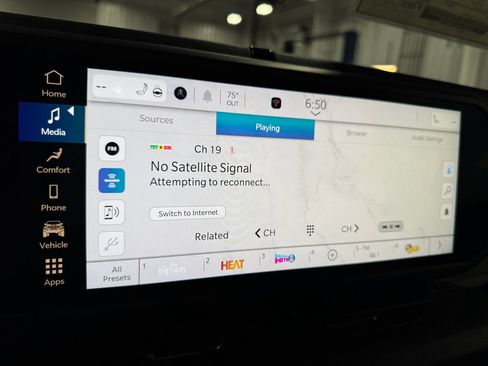 New 2025 Jeep Wrangler Willys image 30