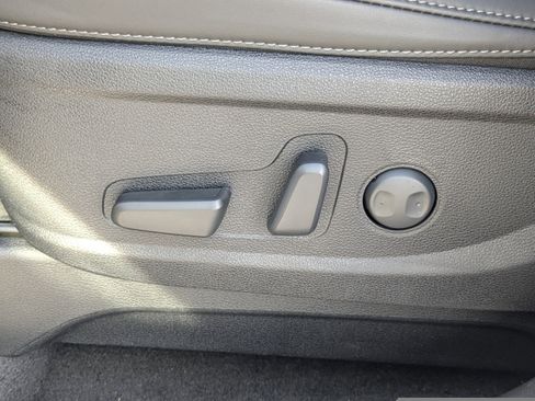 New 2025 Kia Telluride S image 23