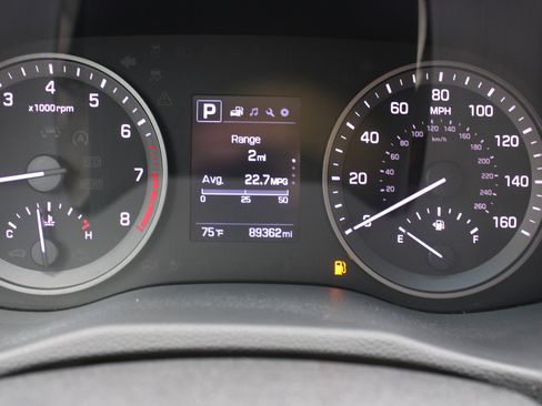 Used 2018 Hyundai Tucson SEL image 25