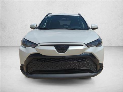 Certified 2024 Toyota Corolla Cross AWD Hybrid image 2