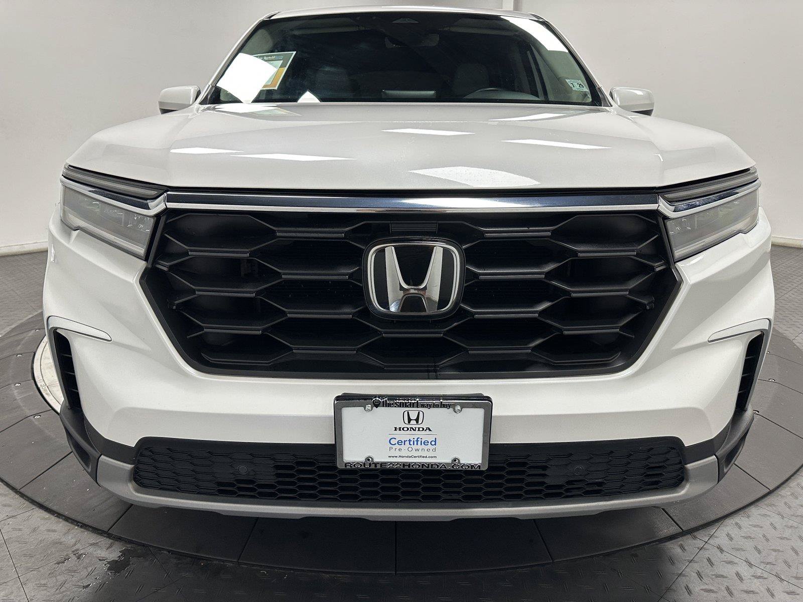 Certified 2025 Honda Pilot EX-L image 5
