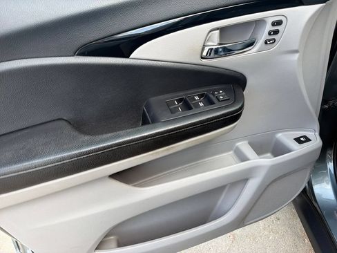 Used 2019 Honda Ridgeline RTL-E image 10