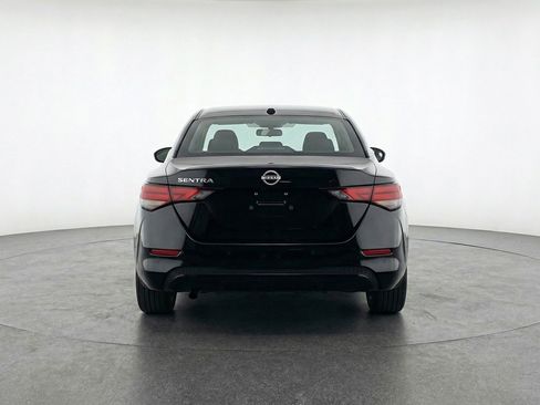 Used 2025 Nissan Sentra SV FWD image 7