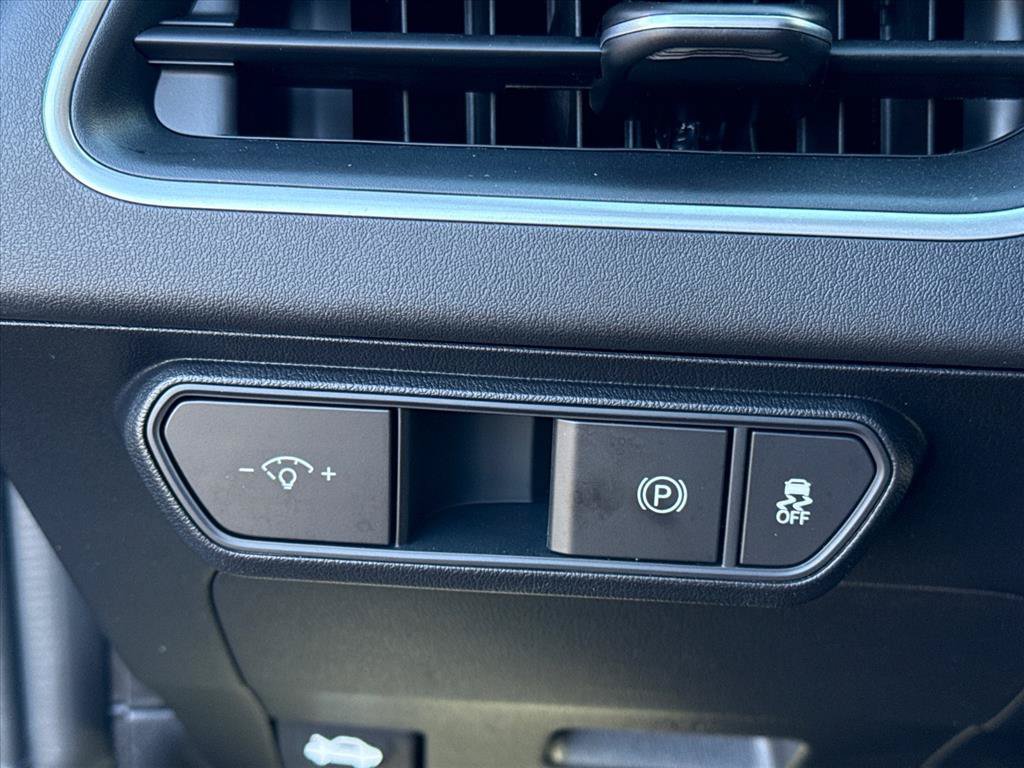 Certified 2026 Kia K4 FWD image 20