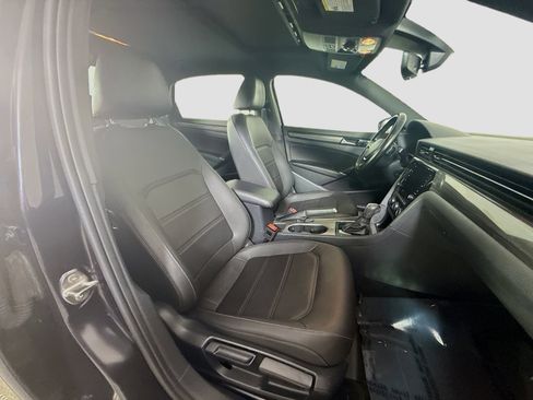 Used 2021 Volkswagen Passat 2.0T R-Line image 29