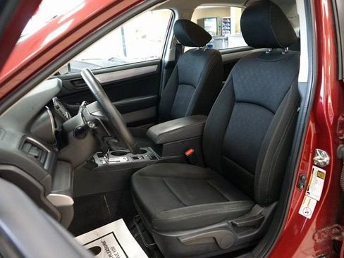 Used 2017 Subaru Legacy 2.5i w/ Alloy Wheel Package image 2