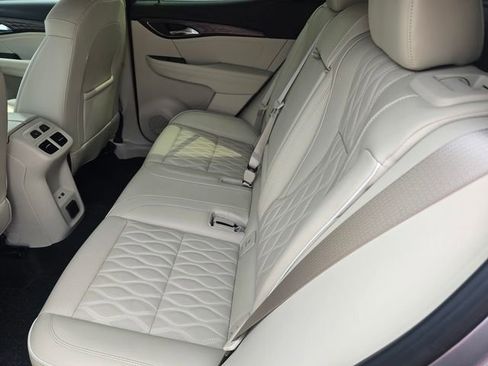 Used 2023 Buick Envision Avenir FWD image 12