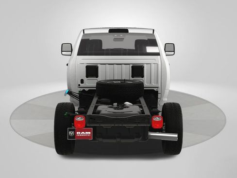 New 2025 RAM 3500 Tradesman AWD/4WD image 10