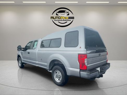 Used 2020 Ford F250 XL w/ Power Equipment Group RWD image 5