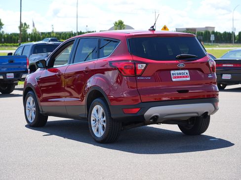 Used 2019 Ford Escape SE AWD/4WD image 5