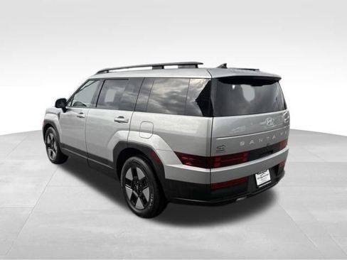 Used 2025 Hyundai Santa Fe SEL FWD image 11