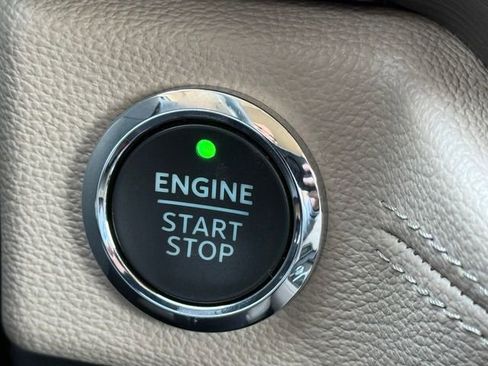 Certified 2022 Ford Expedition Max Limited image 18